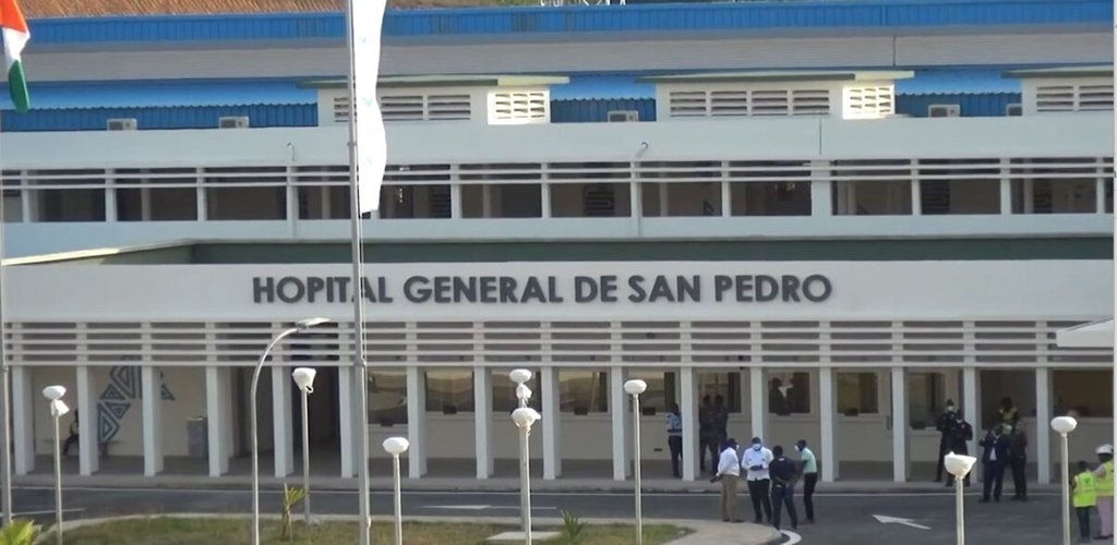 PIERRE DIMBA VISITE LE CHANTIER DU CHU DE SAN-PEDRO EN FINITION